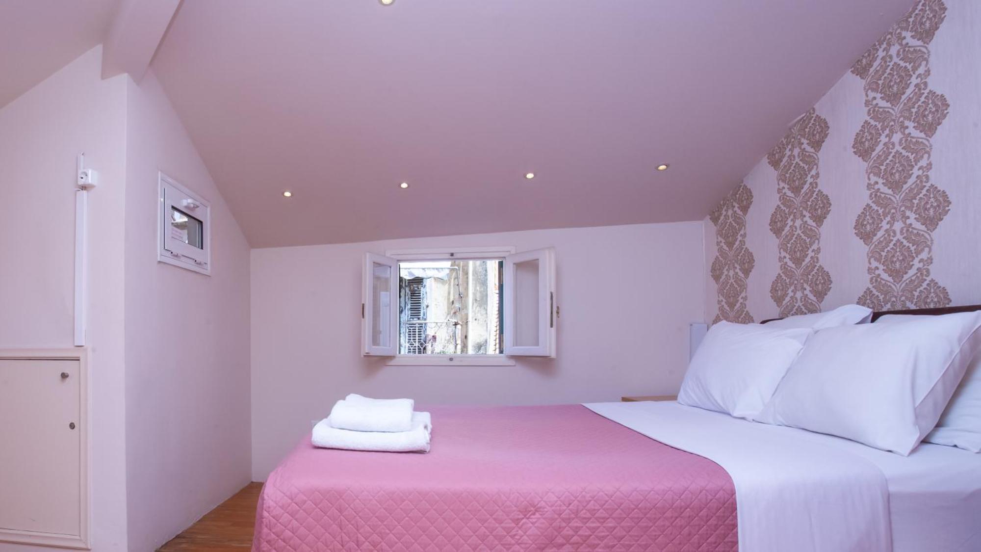 Guilford Loft Apartment Corfu (city)
