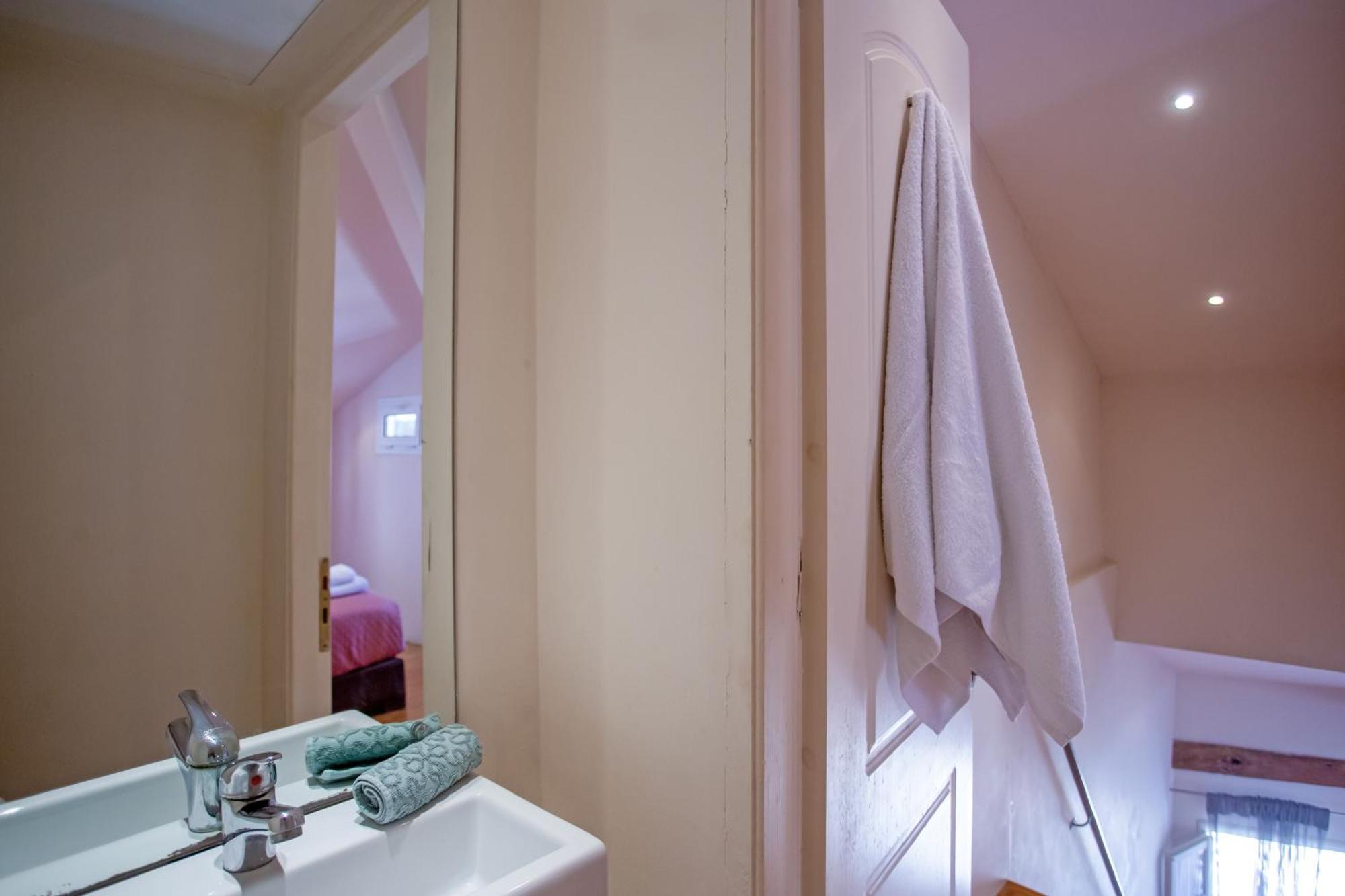 Guilford Loft Apartment *